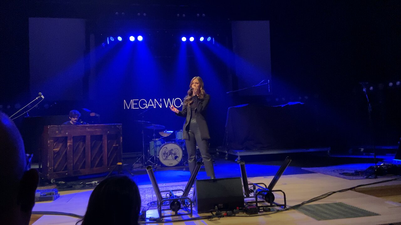Megan Woods The Truth Live