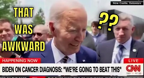 Joe Biden just said he could “BEAT THE HELL OUT OF” Jake Tapper & Alex Thompson 😮