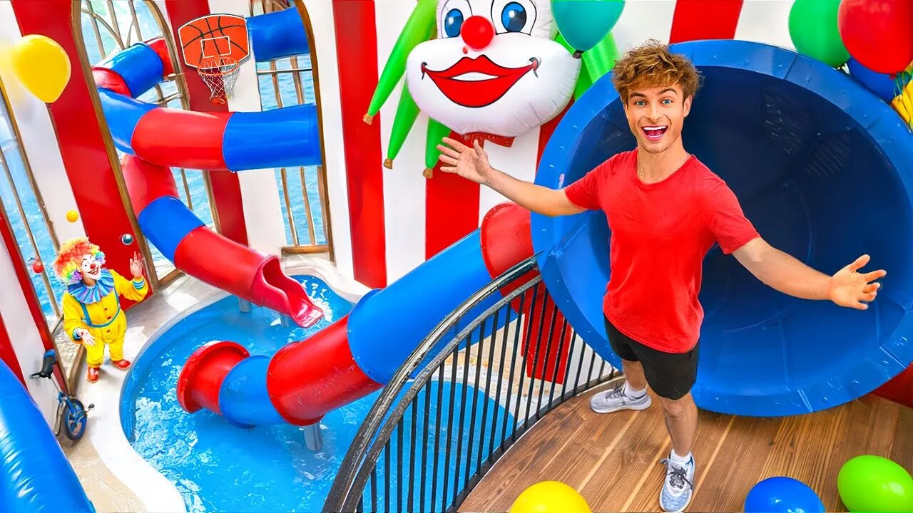 I created a secret circus!