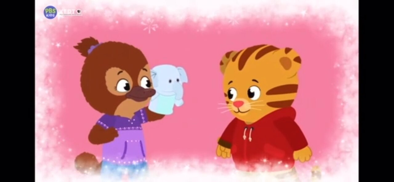 Daniel Tiger Song - There are so many ways to pretend