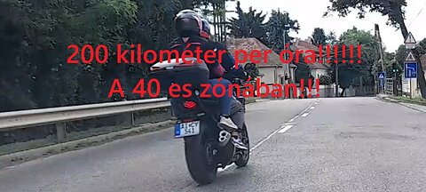 Láthatunk, a rendőrök szerint csak mesében létező, száguldozó motorost!!
