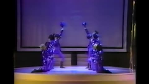 Raffaella Carrà - New York, New York [Music Video] - Carrà vs Carrà, Venezuela (1981)
