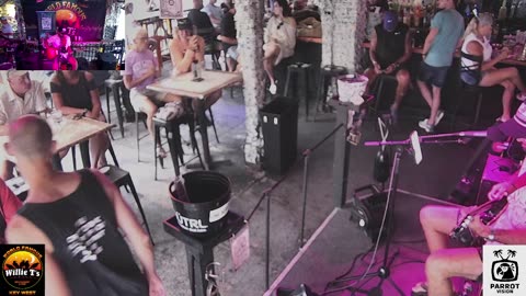 LIVE Music Everyday!