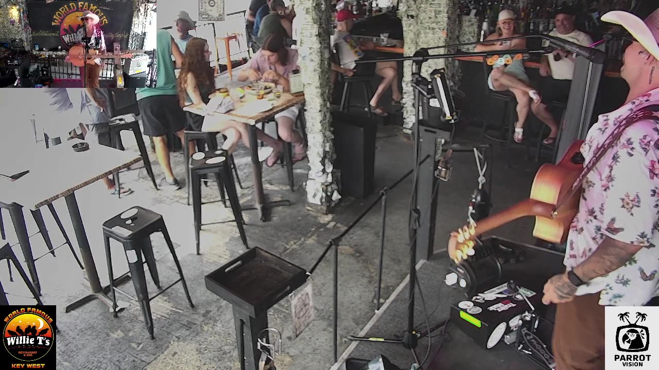 LIVE Music Everyday!