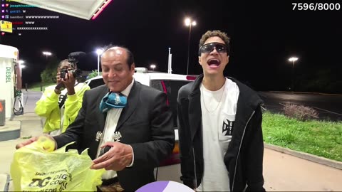 Tota - Mariachi - Gas Station 🕺🏽💃🏽🎶