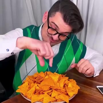 NACHO CHIPS