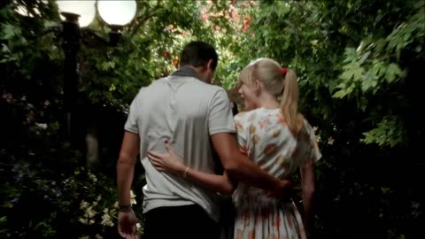 Taylor Swift - We Are Never Ever Getting Back Together