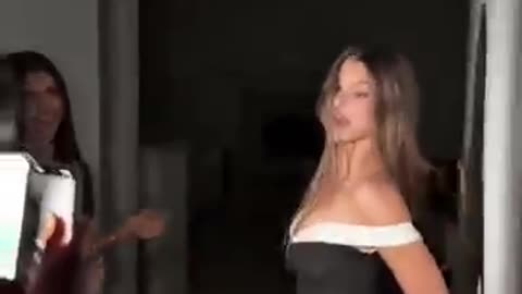 Incredible: Leah Halton & Brooke Monk CRUSH Viral TikTok Dance Trend! #shorts #f