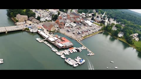 Schooner Landing Restaurant Damariscotta Maine