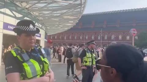 British police officer tells Christian street preacher that it’s “wrong” she is preaching about God
