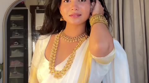 Kudi hot moves with hot boobs 😍 | donaldtrump | indiangirl | xxx | sexy | fuck | entertainment