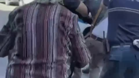 VIDEO/ Terrorizoi Tiranën, publikohen pamjet e arrestimit të 42-vjeçarit