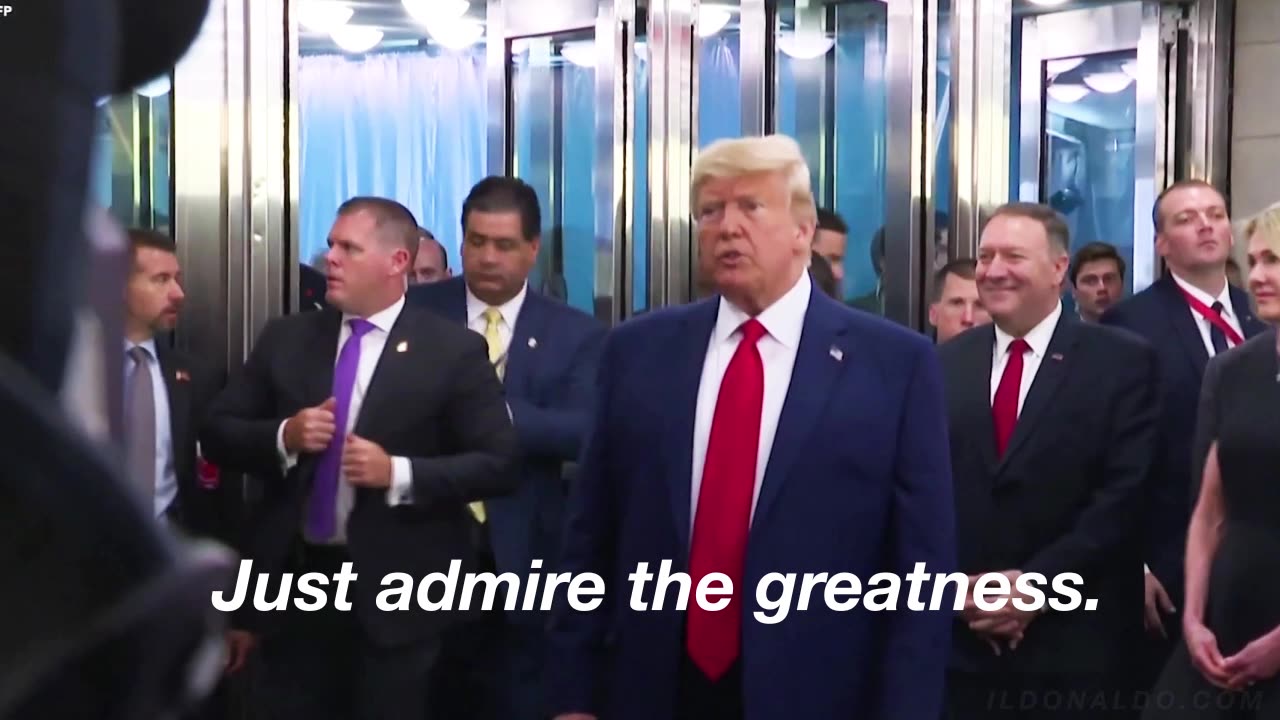 PUT THAT LITTLE GREMLIN IN THE CORNER!!! —GREATNESS COMING THROUGH!!!😎🇺🇸😂😂😂