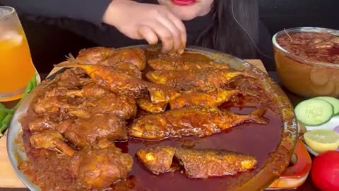 ASMR SPICY FISH CURRY,SPICY LIVER CURRY,CHICKEN LEGPIECE CURRY_ EATING SHOW