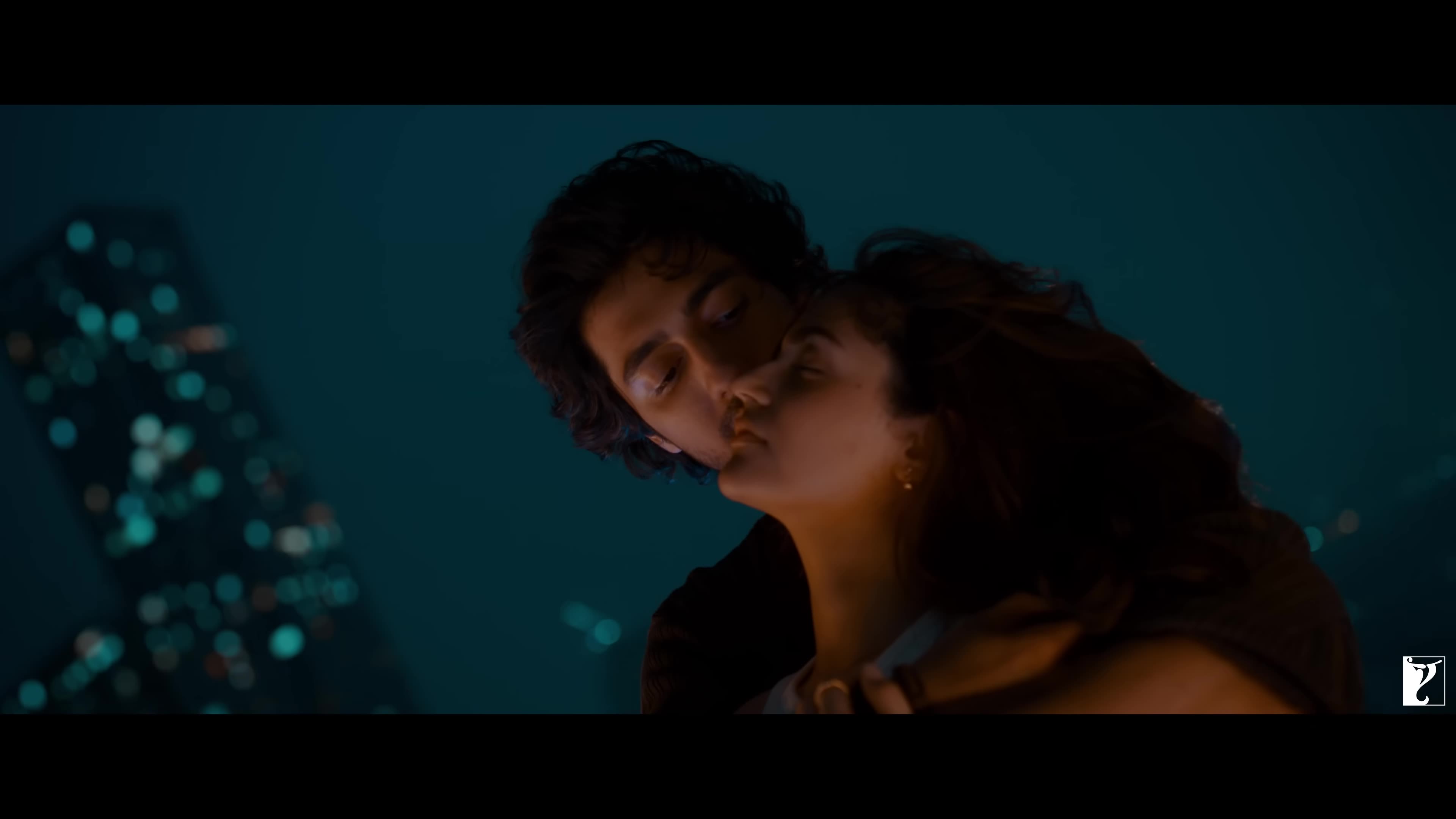 Saiyaara Title Song | Ahaan Panday, Aneet Padda | Tanishk Bagchi, Faheem A, Arslan N | Irshad Kamil