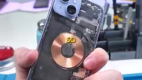Shocking: APPLE SERIALIZED THE IPHONE 14's BACK GLASS..? #Shorts