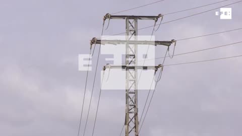 La factura de la luz por las nubes