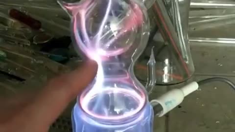 PLASMA GLASS