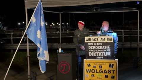 Wolgast – Eröffnung der Kundgebung und Gedenkminute