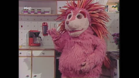 Barrio Sésamo - Los enamorados y Espinete