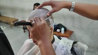 Long to Headshave | Women headshave at barbershop