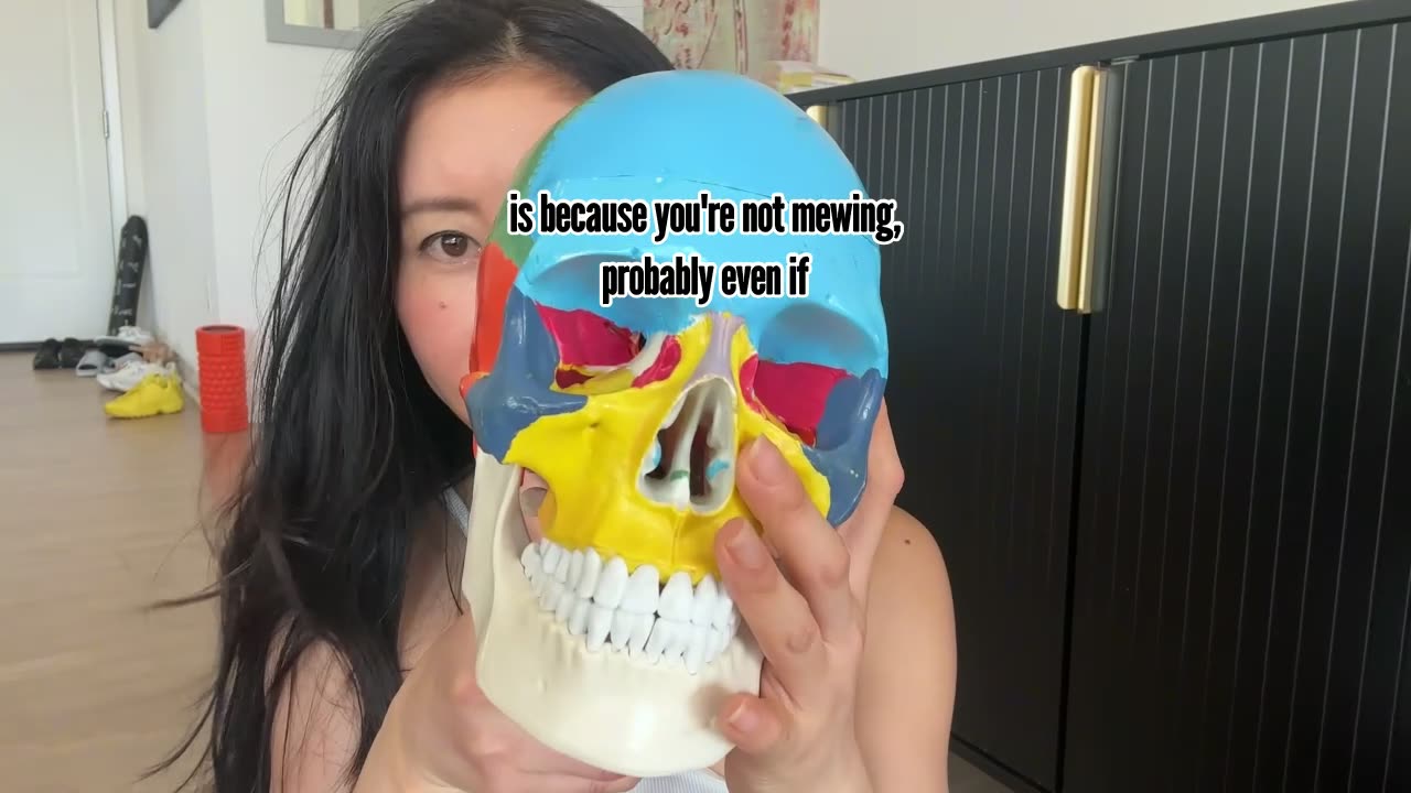 How to shorten mid-face