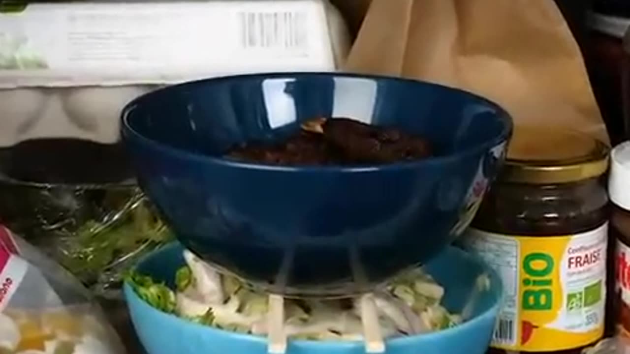 42 AWESOME KITCHEN HACKS THAT WILL MAKE YOU A PRO