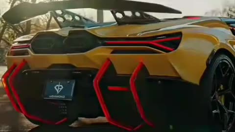 19 Lamborghini Revuelto