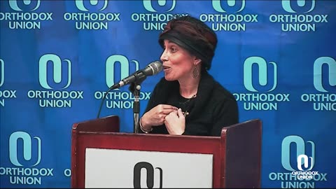 Rabbanit Shani Taragin | Listen carefully how she speaks of ridding idol worshippers (goyim)