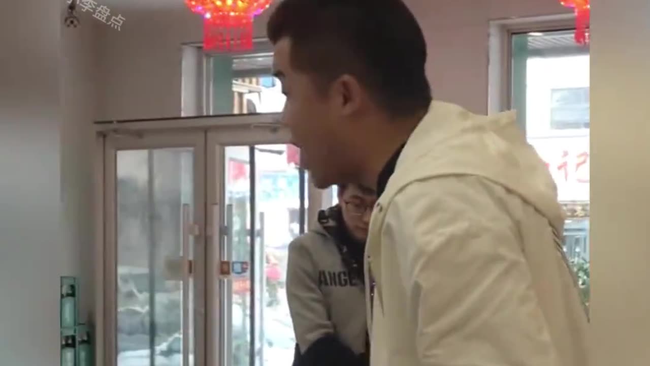 盘点大快人心的解气场面，结局舒服了 #解气时刻 #大快人心 #结局令人舒适 #解气名场面 #一定要看到结尾