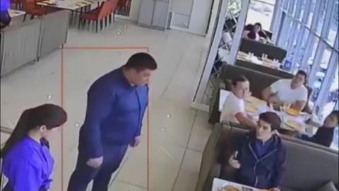 😠🍽 Restaurant Prick Disrespect! | FunFM