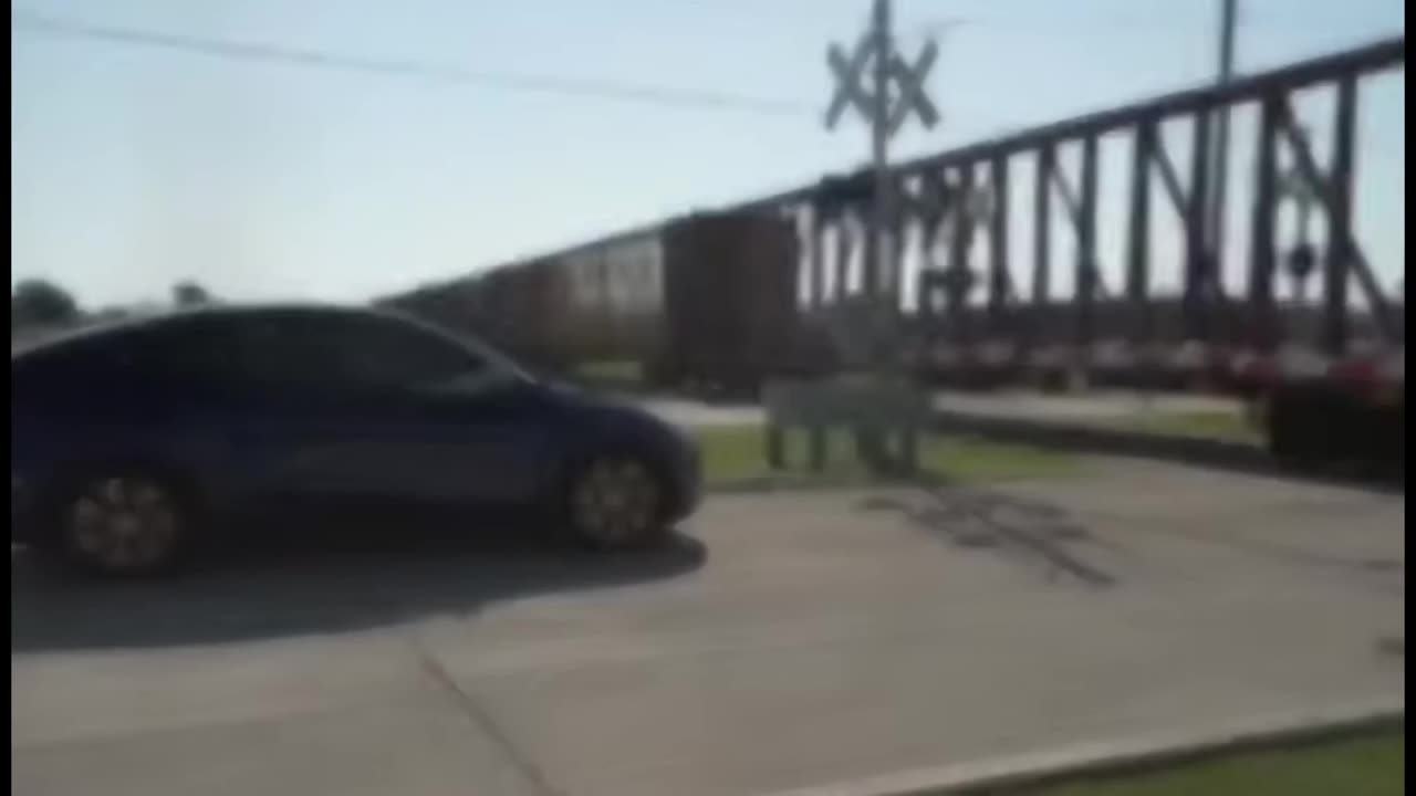 Self-Driving Cars Don't Always Stop at Railroad Crossings