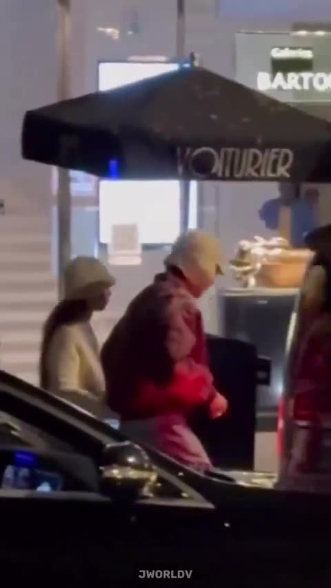 Blackpink Jennie BTS V Kim Taehyung