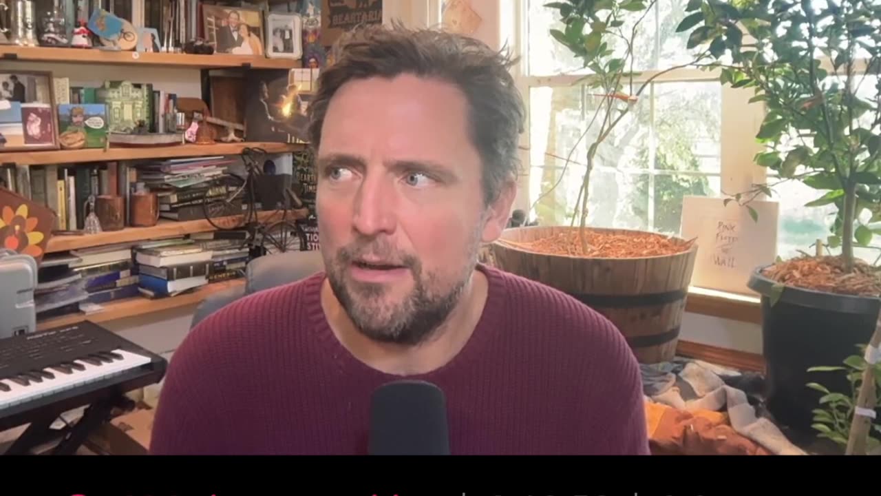 Owen Benjamin LAWSUIT/CAMERAMAN/FUNDS 🍿🤡
