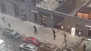😳 Migrants with shovels and road signs attacked Russians in Moscow. There are injuries.