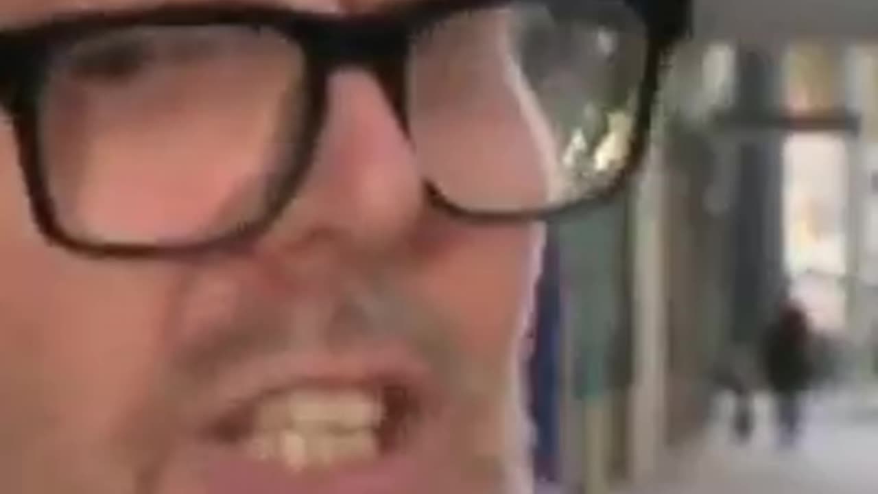Fly da niggly skys