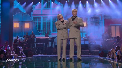 This Must Be the Place (Naive Melody) with David Byrne & The Roots - Robyn (live)