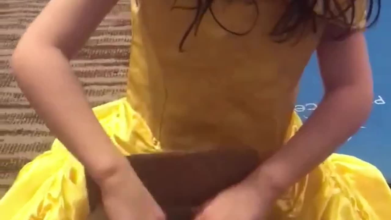 Cora Unboxing