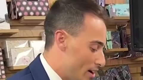 'Jesse Watters Primetime' tracks down former FBI boss #foxnews #news #us #fox #trump #comey #shorts