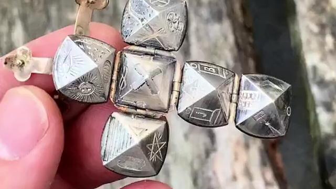 A MASONIC ORB FROM THE 1800ᵴ 🧿📜 WHAT WERE THEY REALLY HIDING⁉️