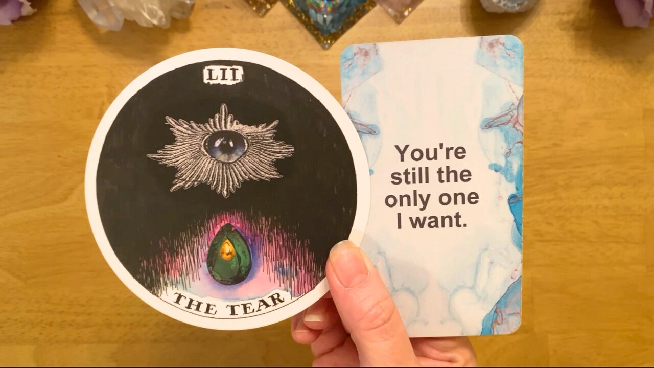 OMG! 😮 SOMEONE BROKE DOWN IN TEARS CRYING OVER YOU! 😰(COLLECTIVE LOVE READING) 💖