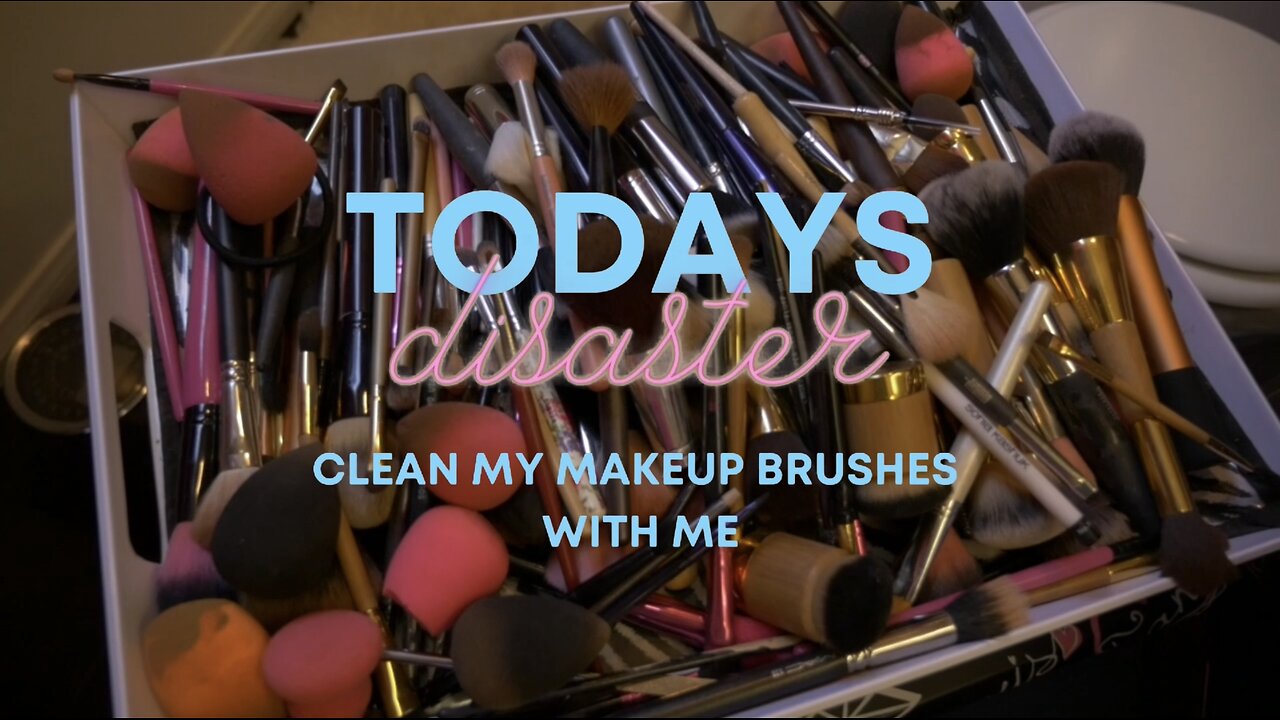 Clean My Makeup Brushes With Me