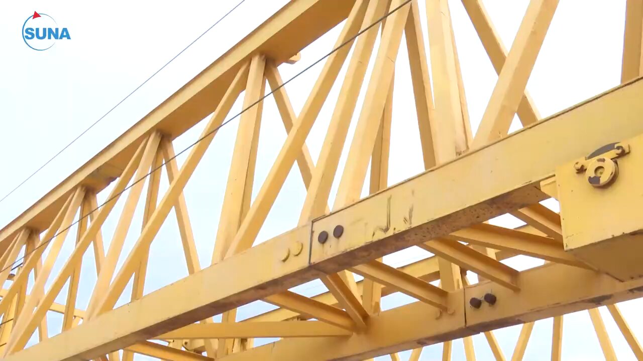Jaber inspects the requirements for completing the work on the Dubasin Bridge project.