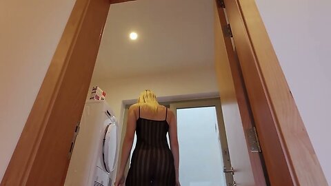Transparent Cleaning Cleaning for a Smudge Free Home