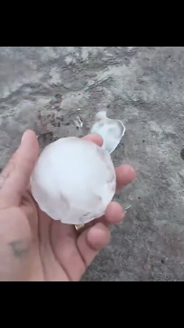 POWERFUL HAILSTORM🌧️🚙🫧🏚️📸HITS CHEYENNE, WYOMING🌨️🏠💫