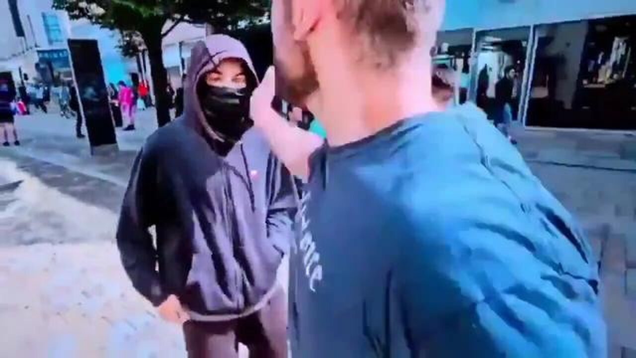 SOME OF THESE MASKTARDS 😷 THINK THAT IT WILL SAVE THEM FROM A BEATING❗