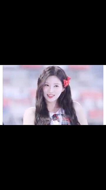 Cheerleader Kim jeong won