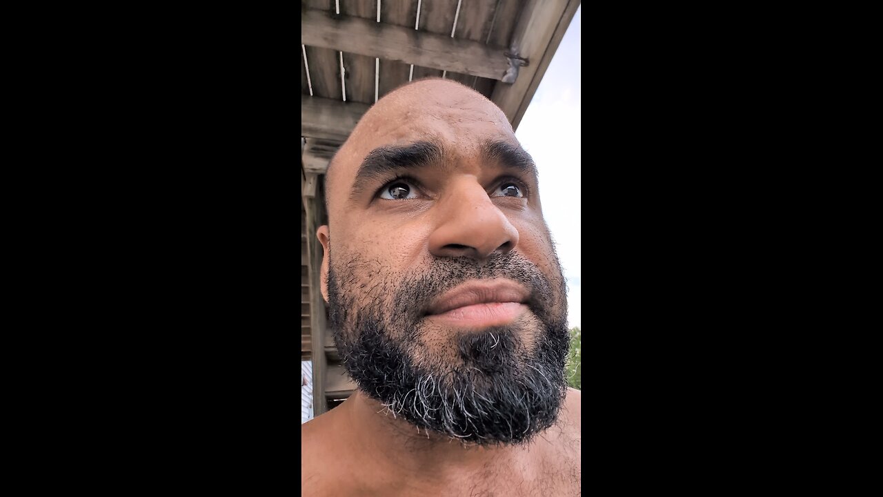 feeble women, donuts and sugar.