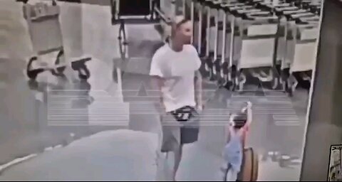 jew throws Iranian child