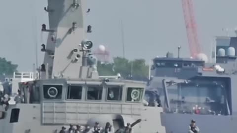 MSRV Protector: Defending Our Everyday & Cultivating Good Auras with the Singapore Navy! 🇸🇬⚓